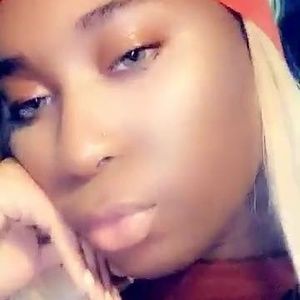 Meet your Posher, Erina